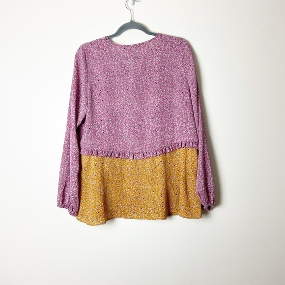 LOGO LORI GOLDSTEIN • Women’s Two Tone Button Front Blouse With Ruffles Size S - Picture 2 of 6